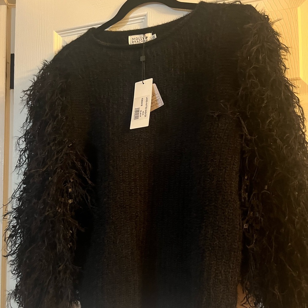 NWT Knitted Black Sweater